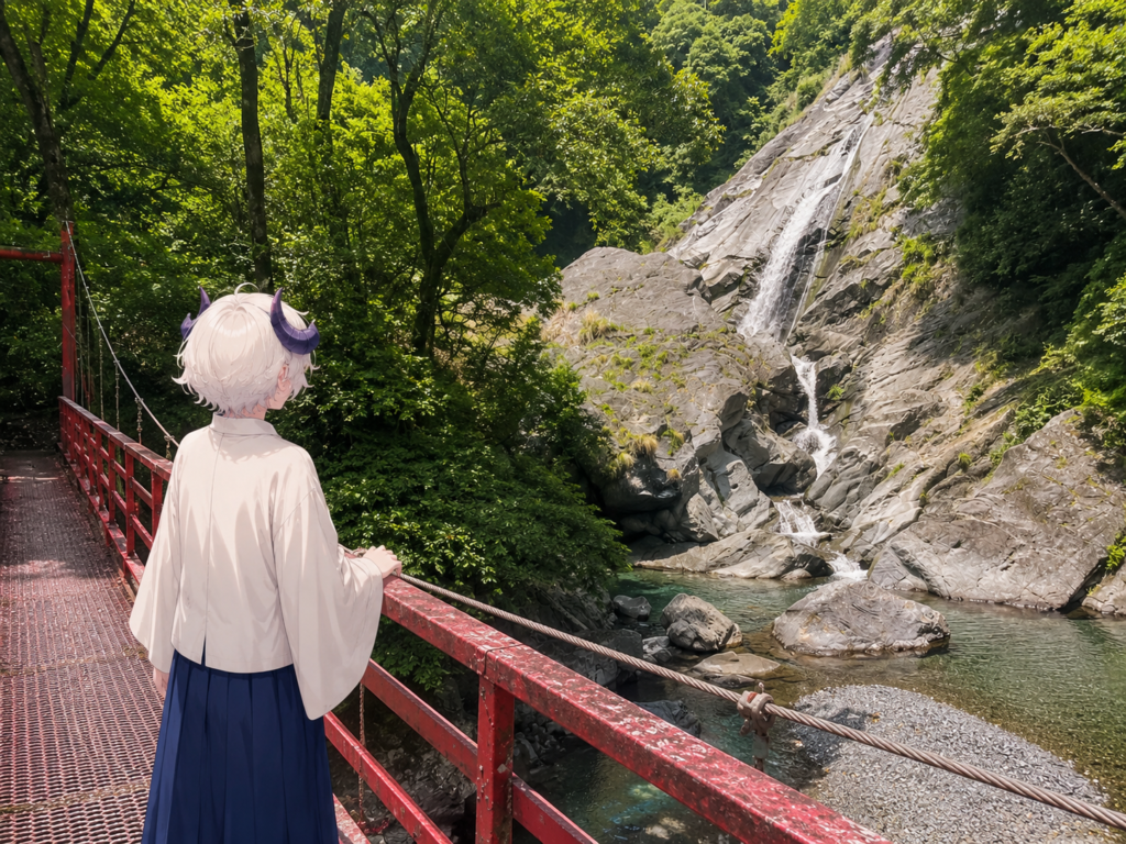 轟の滝にかかる赤い吊り橋